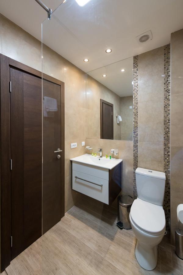 Hotel Crystal Pecinci Dış mekan fotoğraf