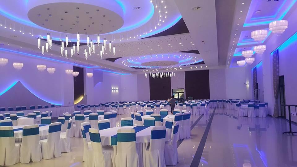 Hotel Crystal Pecinci Dış mekan fotoğraf