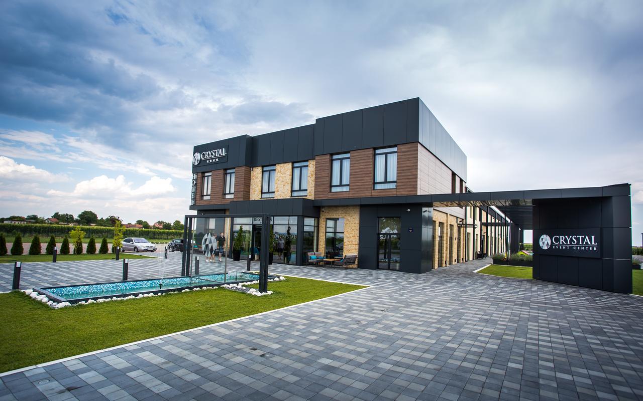 Hotel Crystal Pecinci Dış mekan fotoğraf
